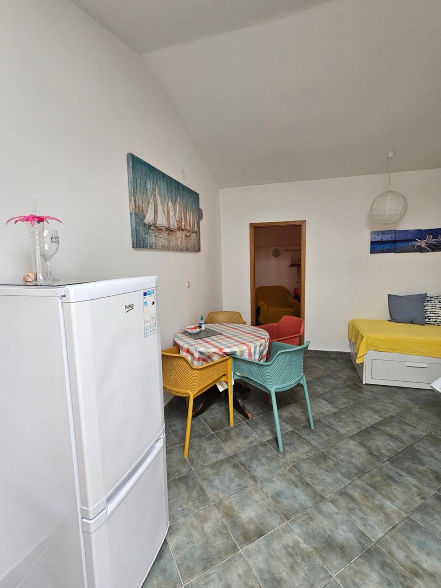 Apartments Aleksandra Rab Town Kültér fotó
