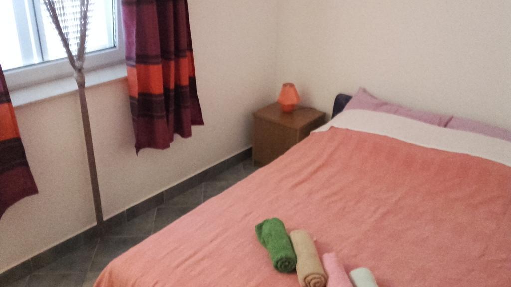 Apartments Aleksandra Rab Town Kültér fotó