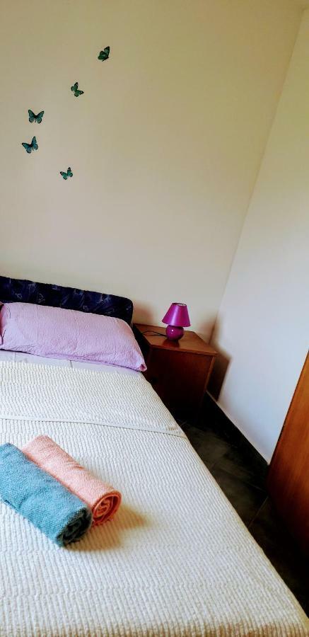 Apartments Aleksandra Rab Town Kültér fotó