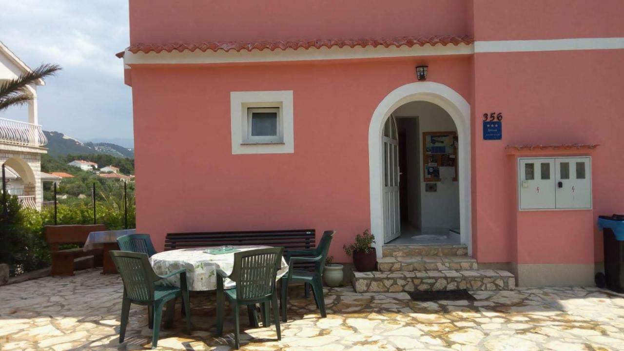 Apartments Aleksandra Rab Town Kültér fotó